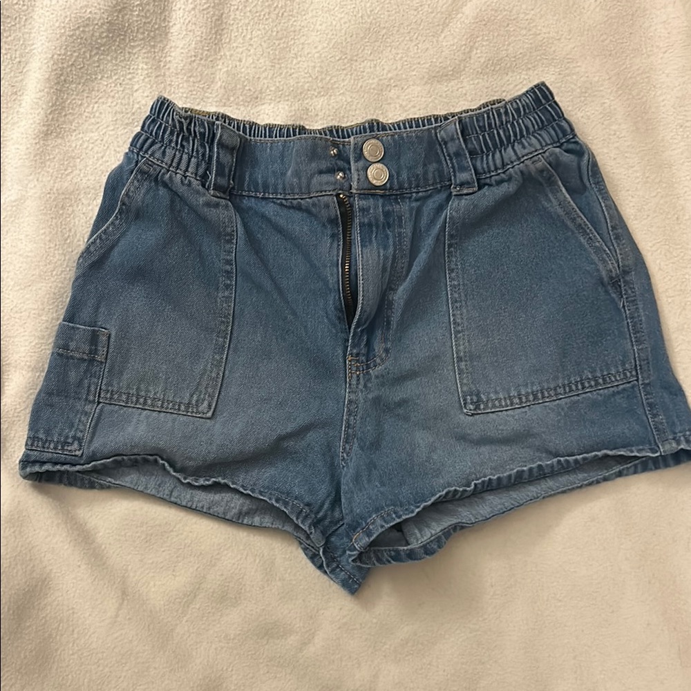 Vanilla Star Blue Jean Shorts High-Waisted Relaxed Fit